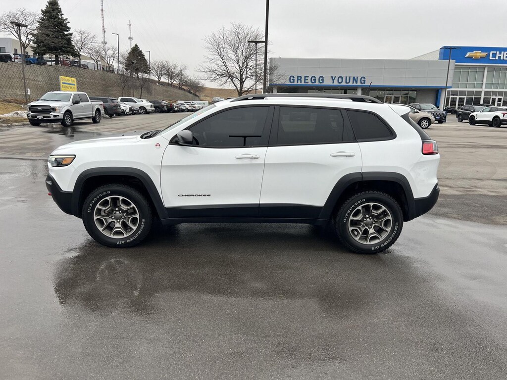 Used 2020 Jeep Cherokee Trailhawk