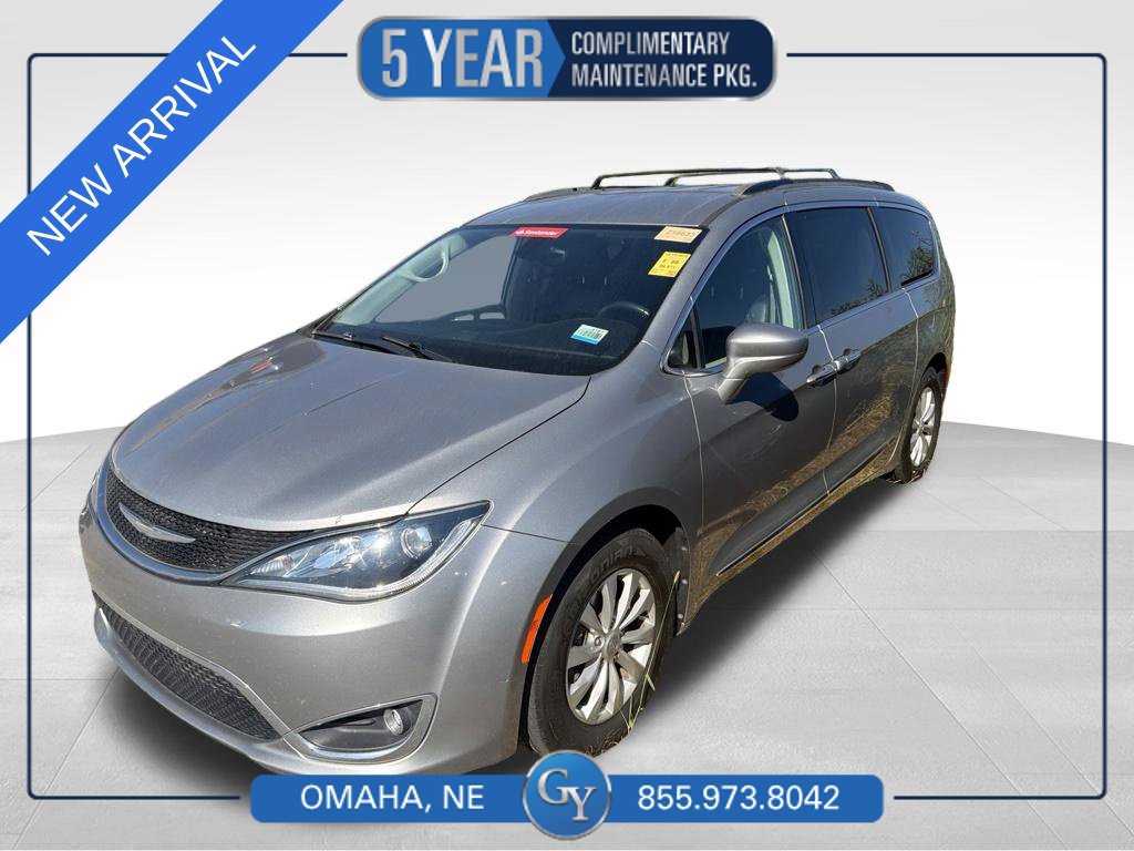 Used 2017 Chrysler Pacifica Touring-L