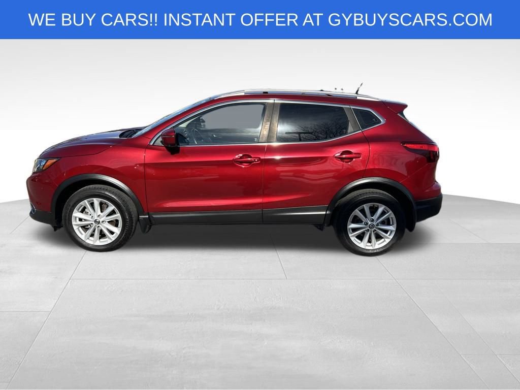 2019 Nissan Rogue Sport SV photo 2