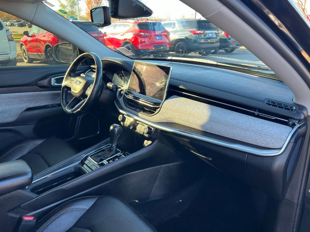 2022 Jeep Compass Latitude Lux - Photo 25