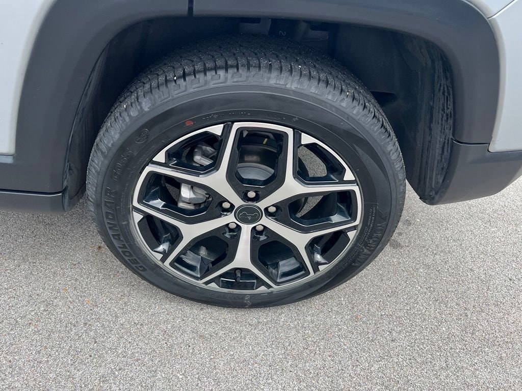 2025 Jeep Compass Limited - Photo 14