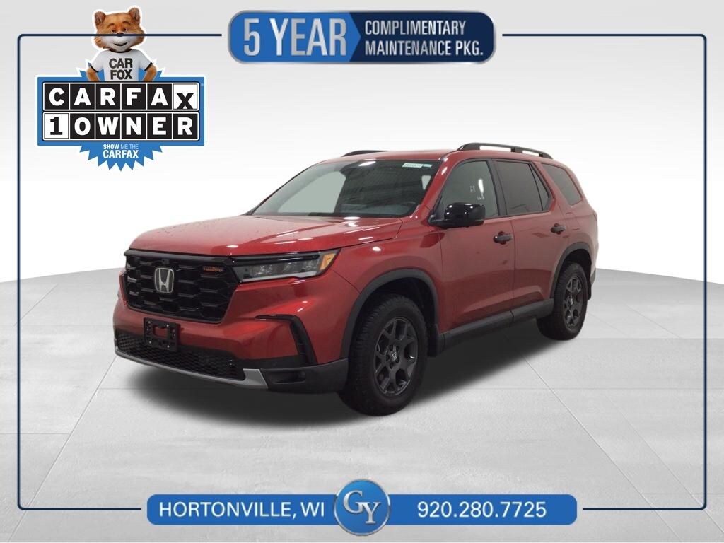 Used 2025 Honda Pilot TrailSport SUV