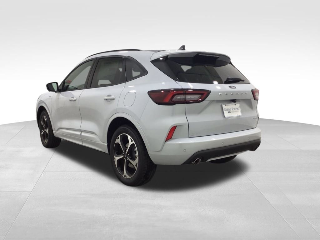 New 2025 Ford Escape ST-Line Elite SUV