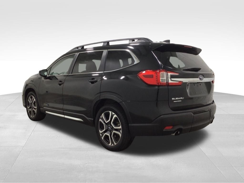 Used 2024 Subaru Ascent Limited 7-Passenger SUV
