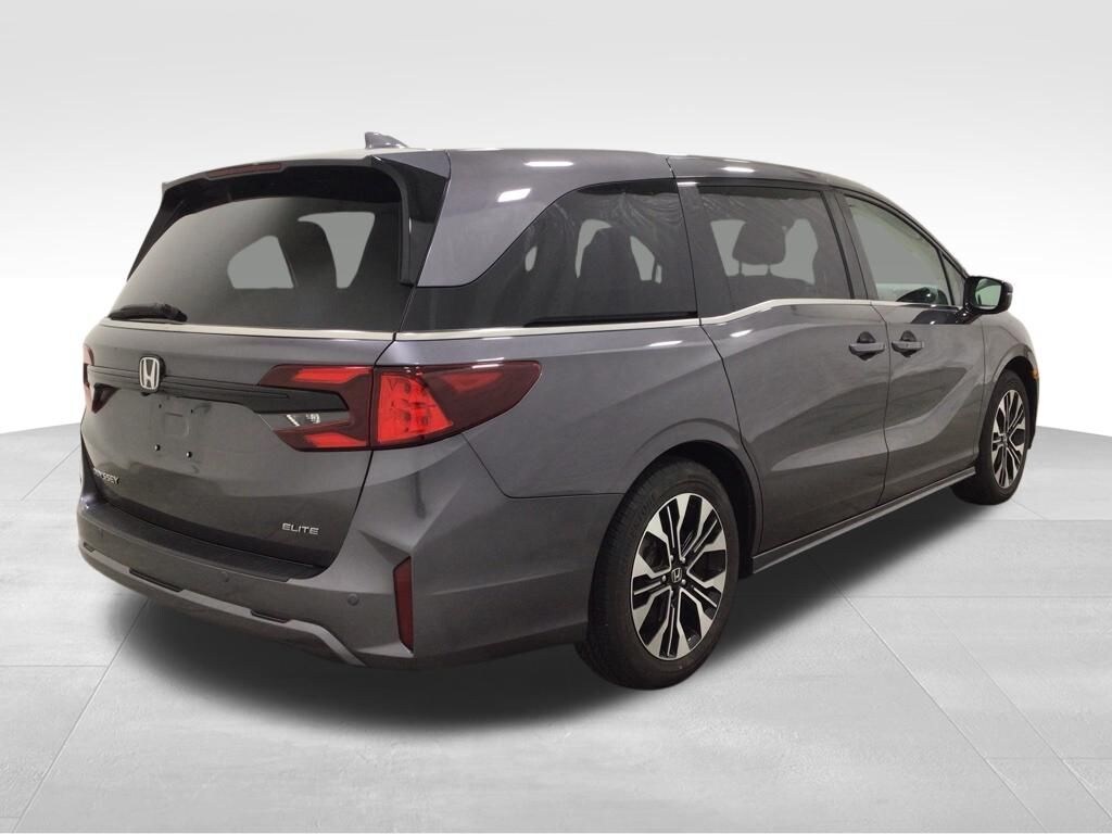 Used 2026 Honda Odyssey Elite Van Passenger