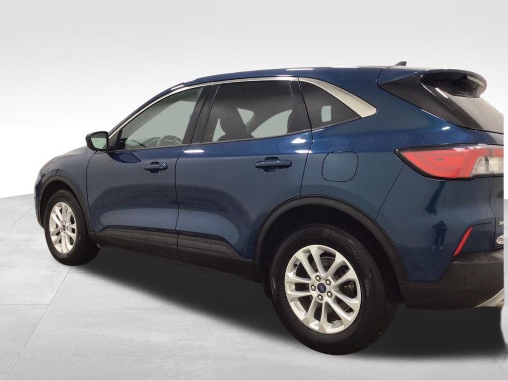 Used 2020 Ford Escape SE SUV