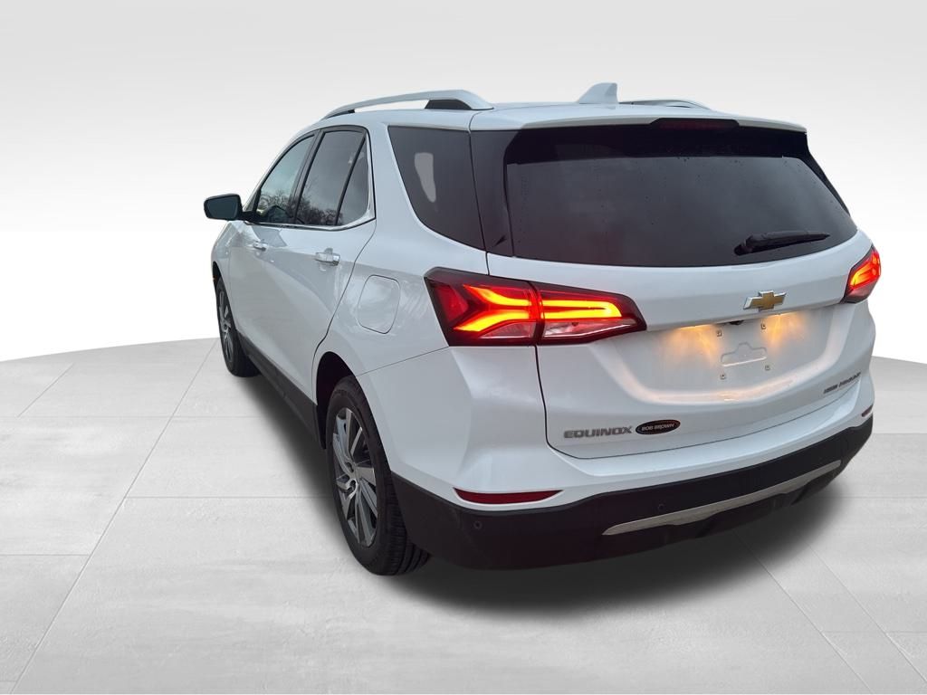 2022 Chevrolet Equinox Premier photo 3