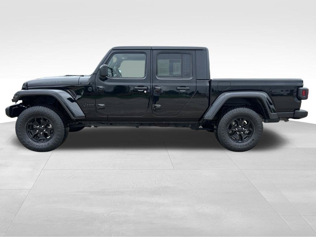 Used 2021 Jeep Gladiator Sport Truck Crew Cab