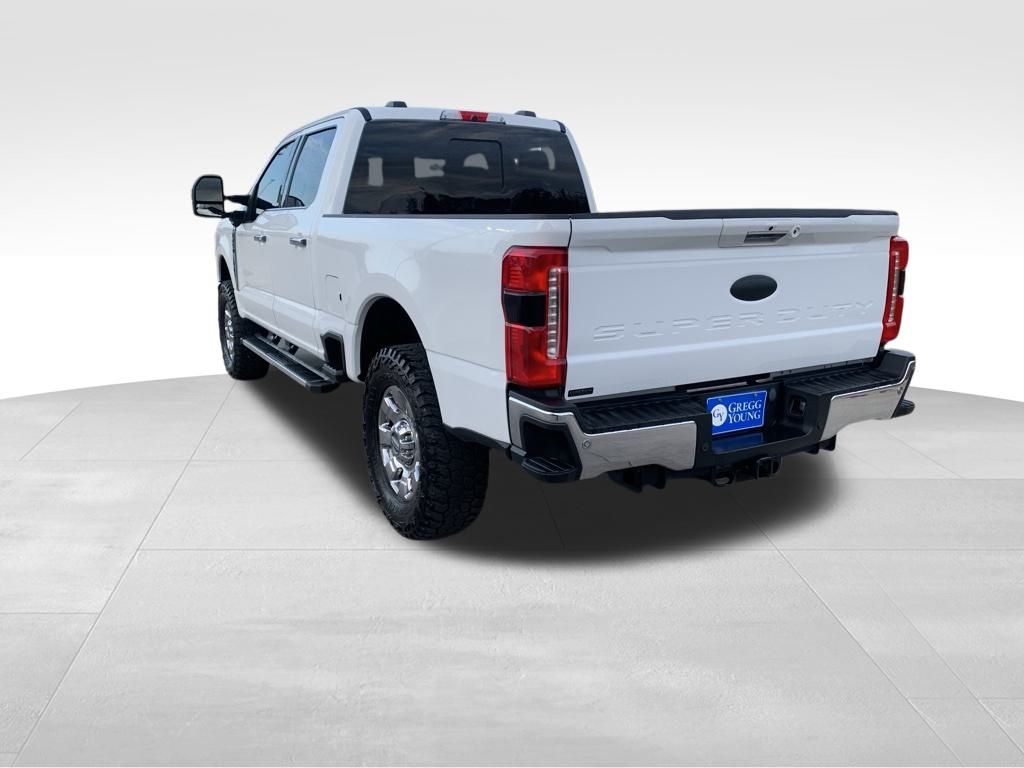2024 Ford F-250 Lariat photo 3