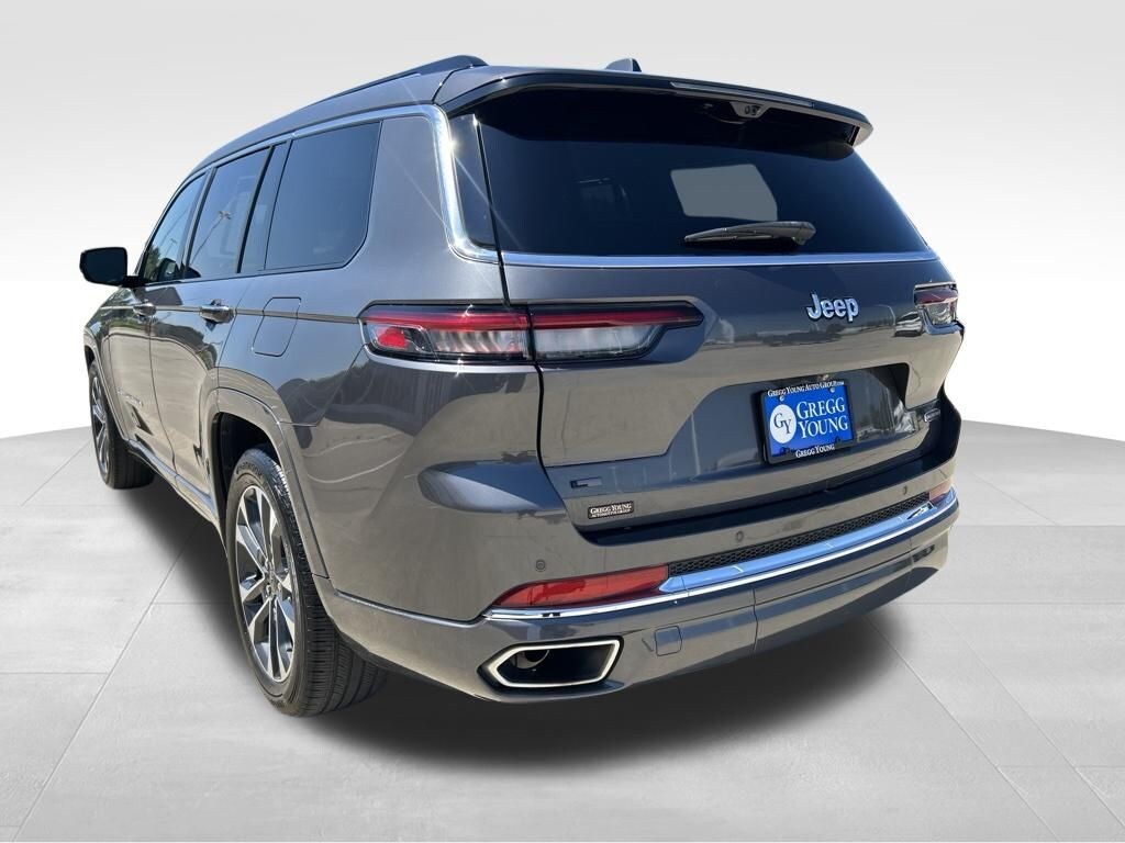 Used 2022 Jeep New Grand Cherokee Overland SUV