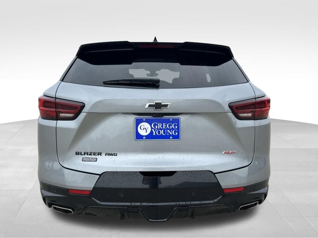 Photo 6