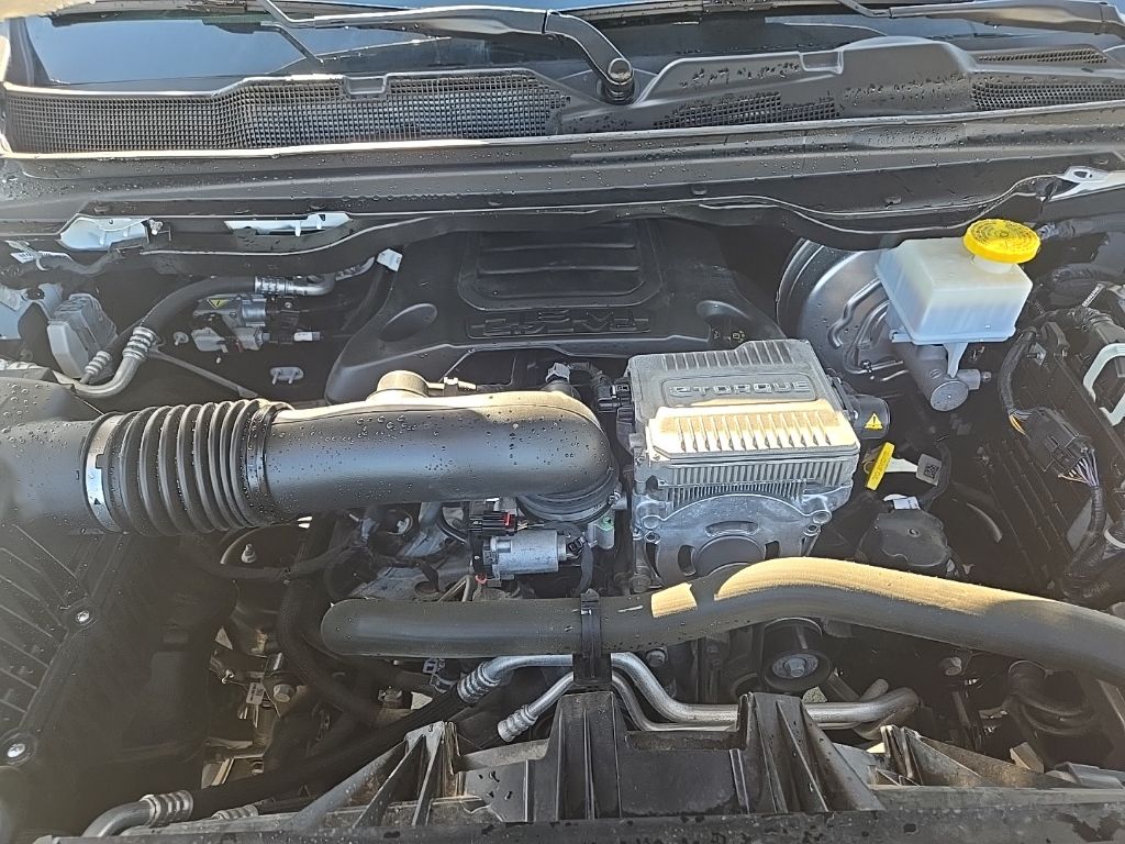 2024 RAM Ram 1500 Pickup Laramie - Photo 31