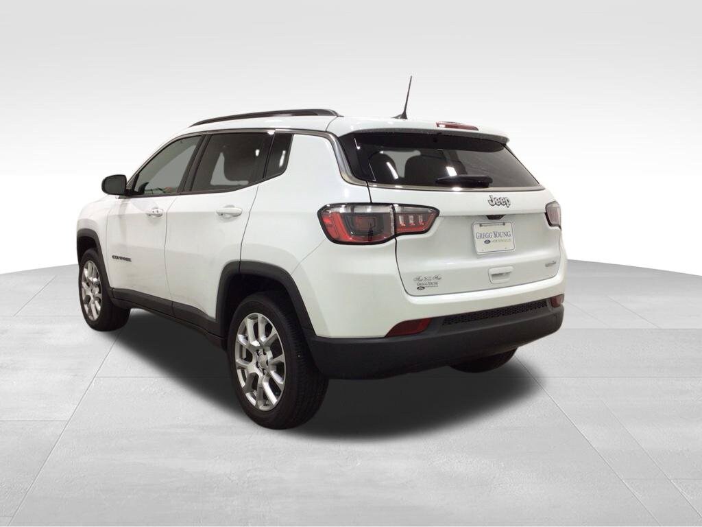 Used 2023 Jeep Compass Latitude Lux SUV