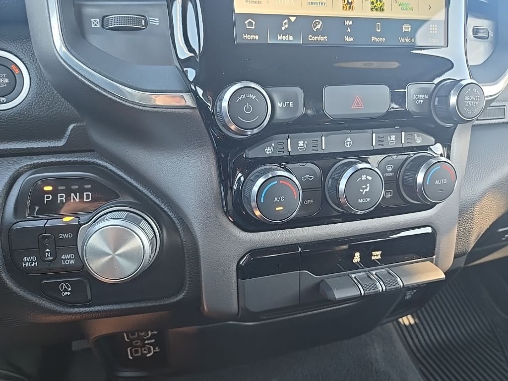 2024 RAM Ram 1500 Pickup Laramie - Photo 28