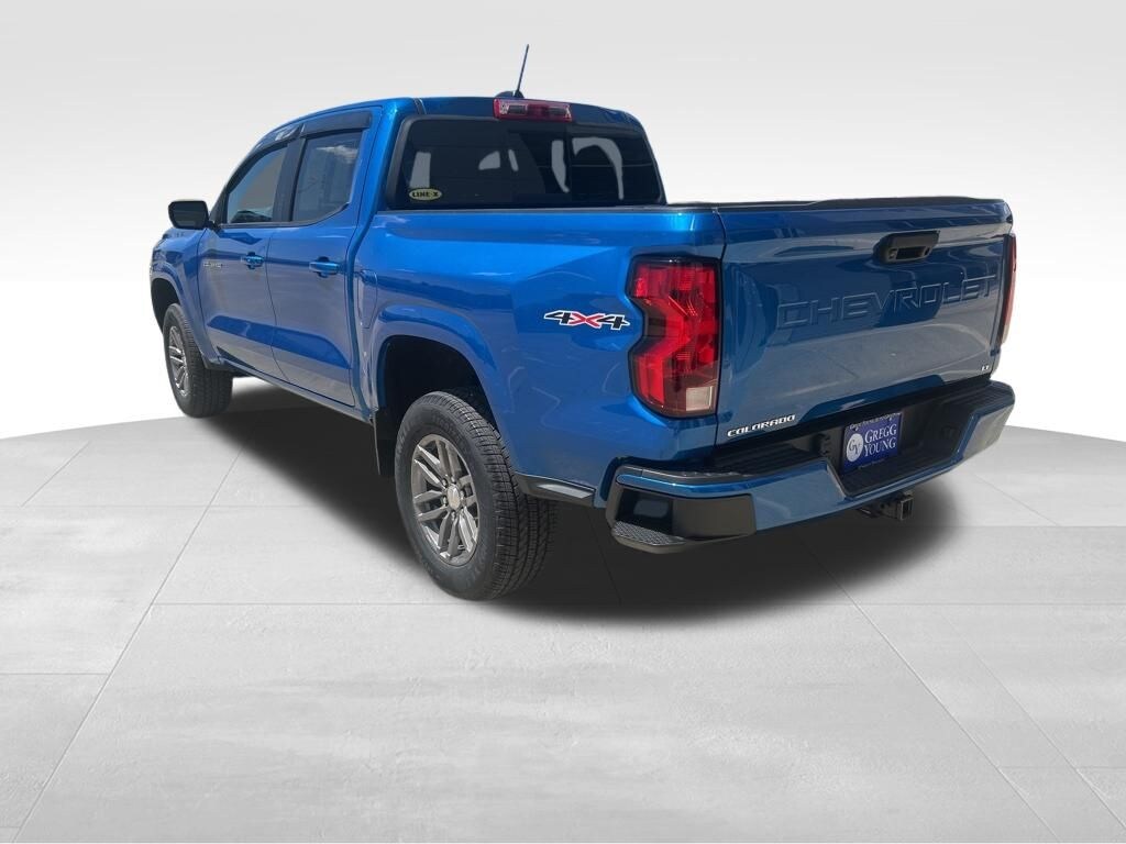 Used 2024 Chevrolet Colorado LT Truck Crew Cab