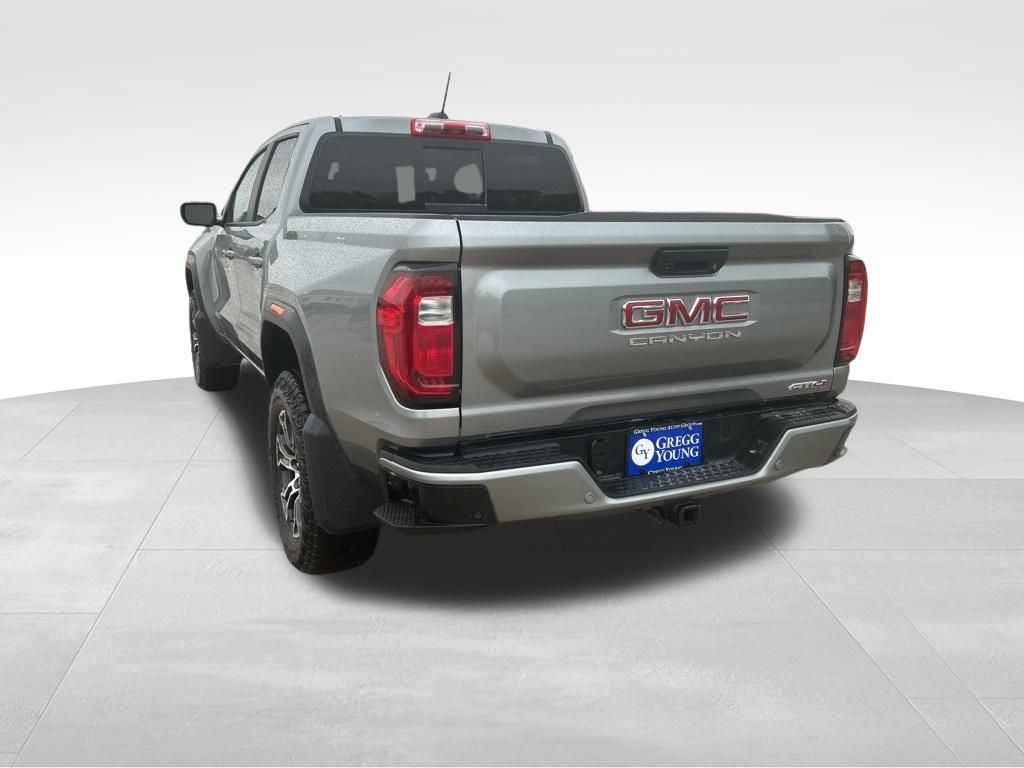2024 Gmc Canyon AT4 photo 2