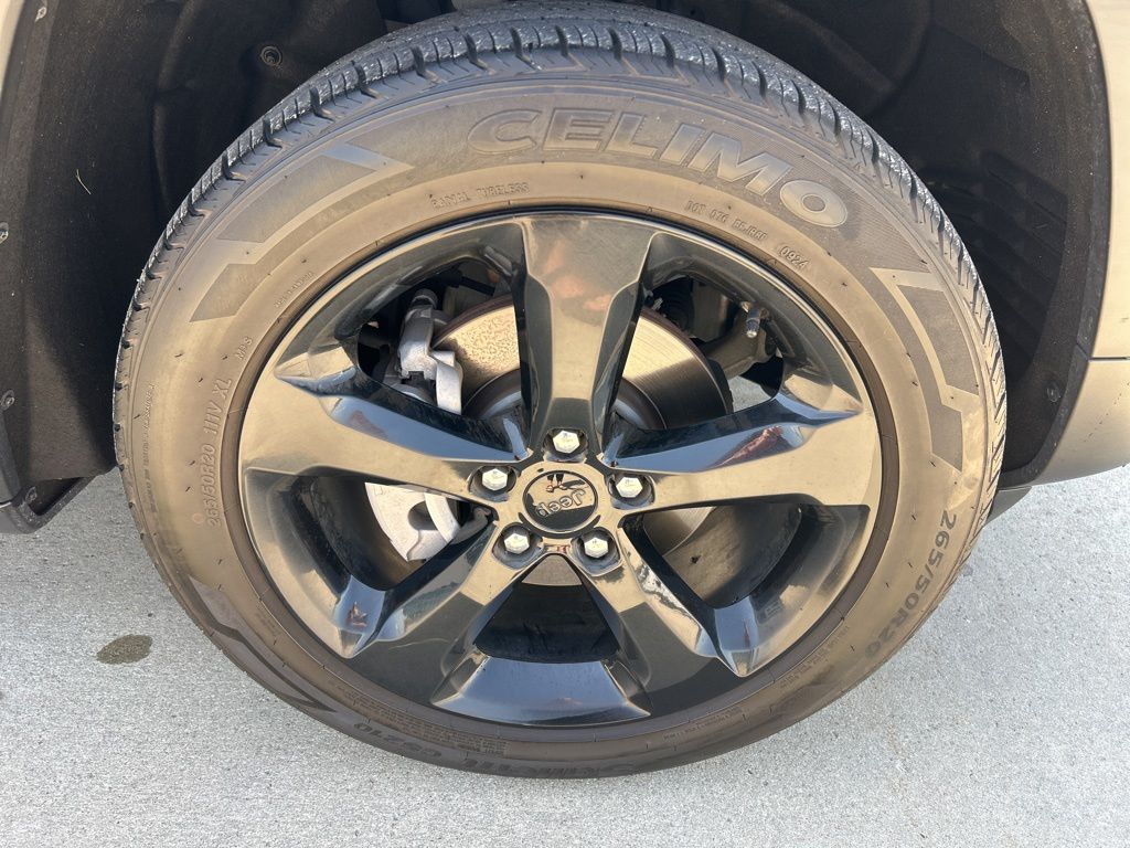 2023 Jeep Grand Cherokee Altitude - Photo 13