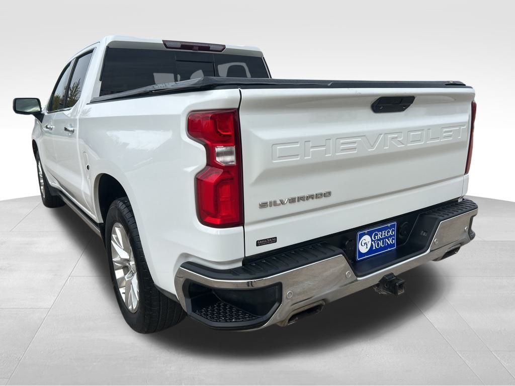 2019 Chevrolet Silverado 1500 LTZ photo 2