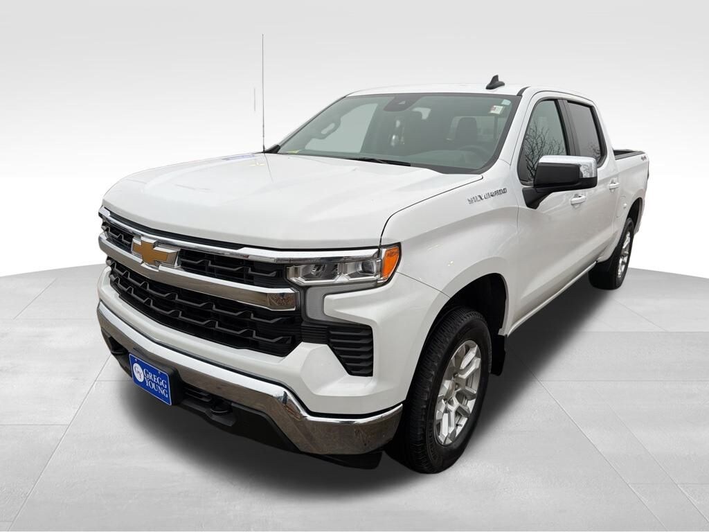 Used 2024 Chevrolet Silverado 1500 LT w/1LT Truck Crew Cab
