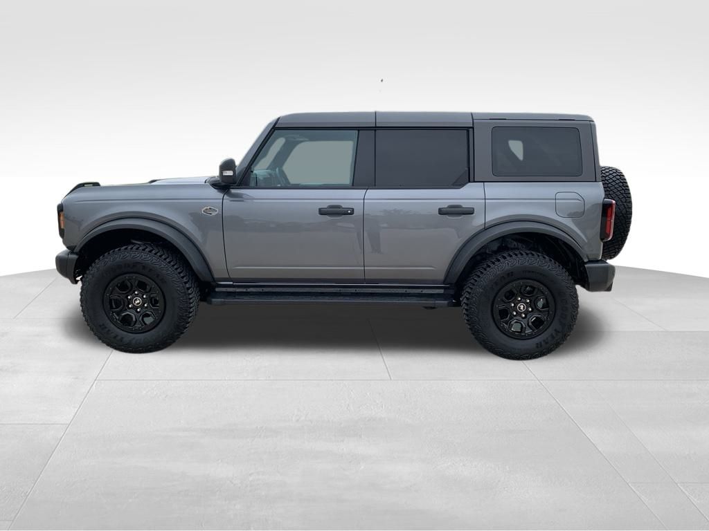 2023 Ford Bronco Wildtrak photo 2