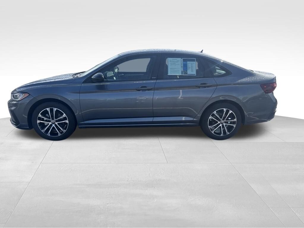 Used 2025 Volkswagen Jetta 1.5T Sport Sedan