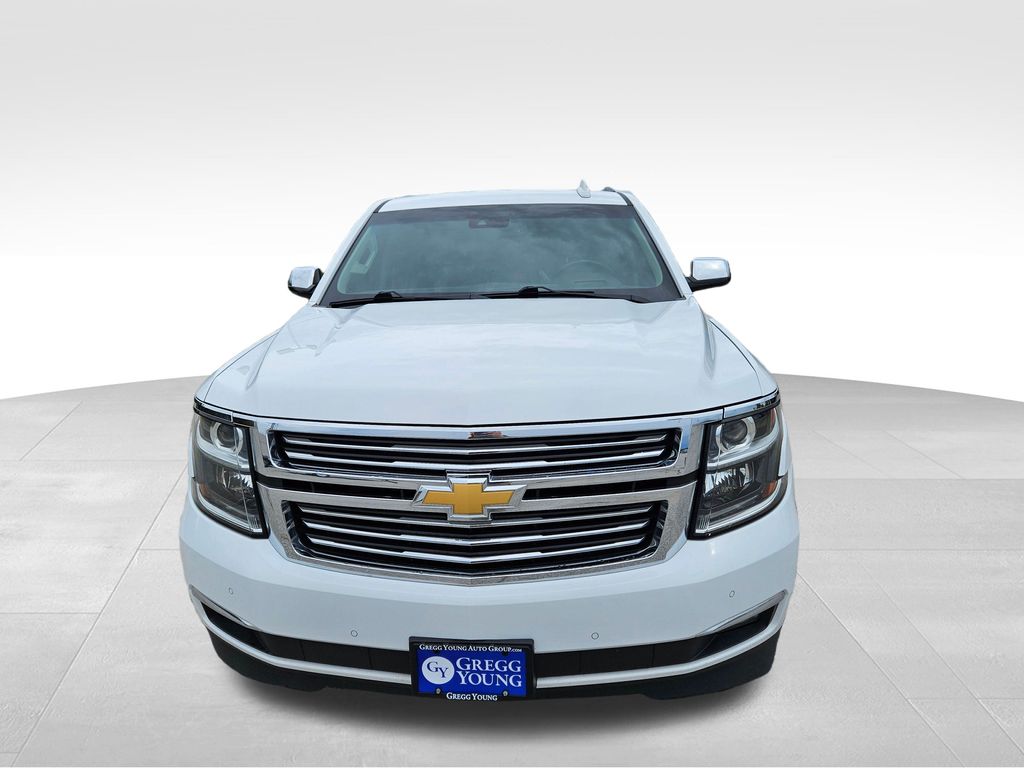 2016 Chevrolet Suburban LTZ photo 2