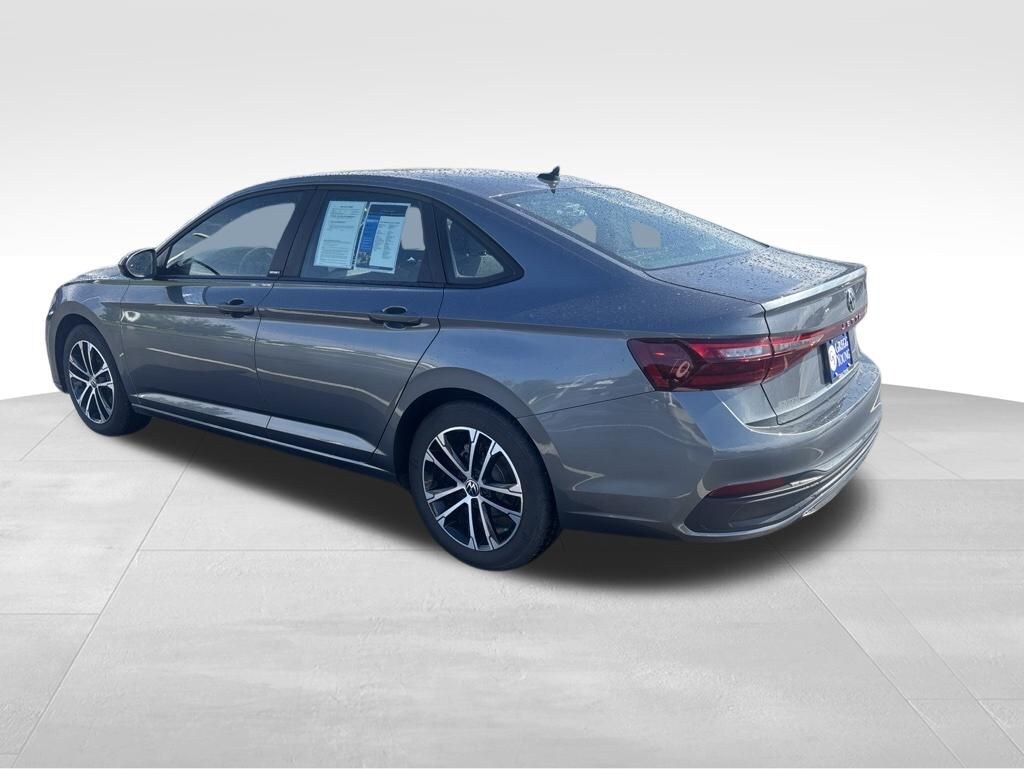 Used 2025 Volkswagen Jetta 1.5T Sport Sedan