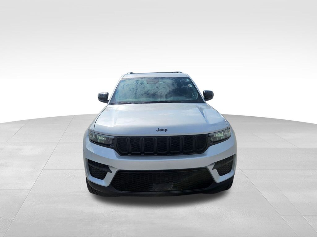 Used 2024 Jeep Grand Cherokee Altitude X SUV