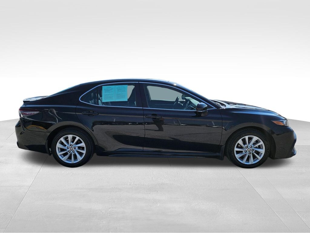 Used 2017 Volkswagen Passat 1.8T SE Sedan