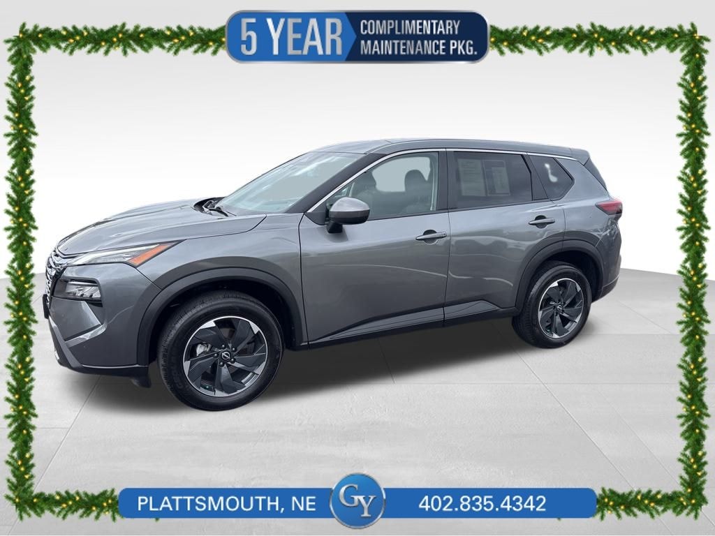 Used 2024 Nissan Rogue SV SUV