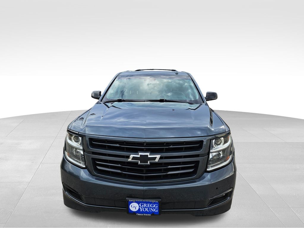 2020 Chevrolet Suburban Premier photo 2