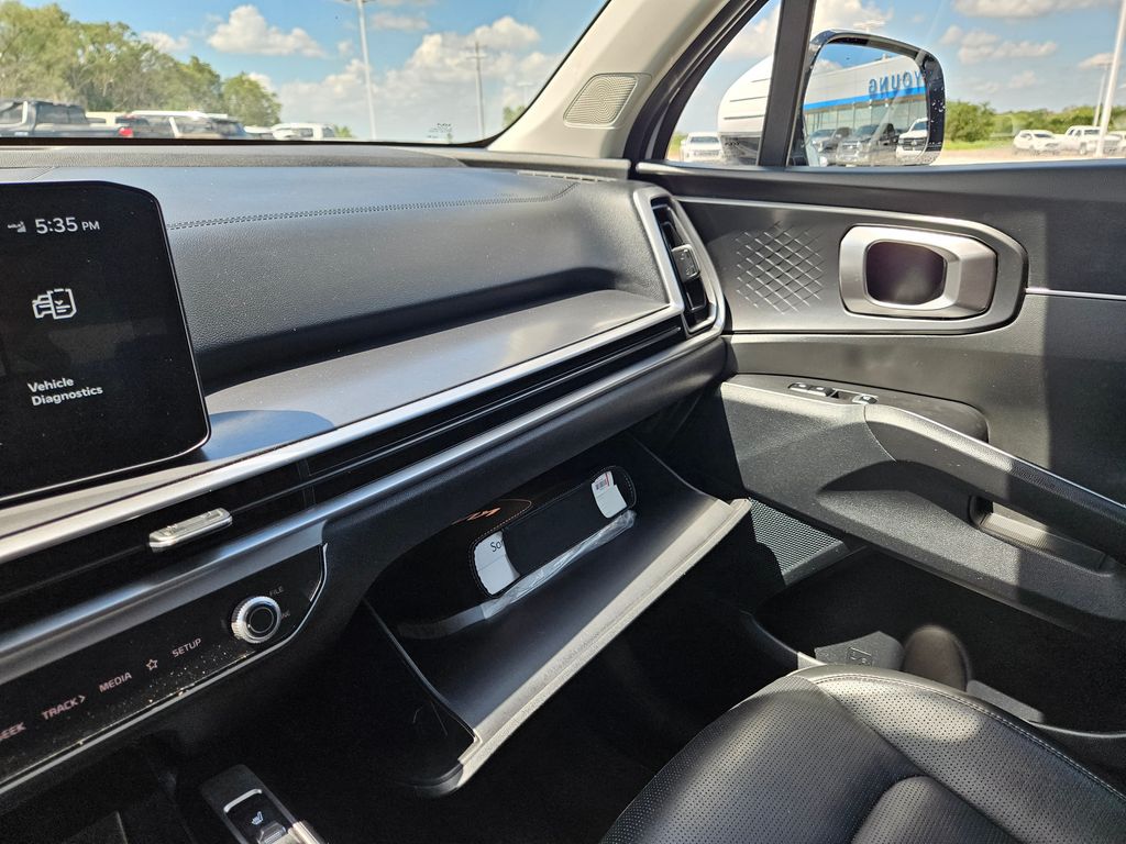 2024 Kia Sorento X-Line EX - Photo 17