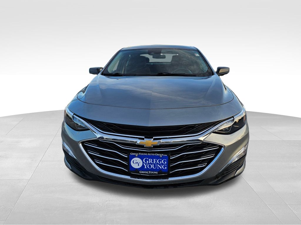 2024 Chevrolet Malibu LS photo 2