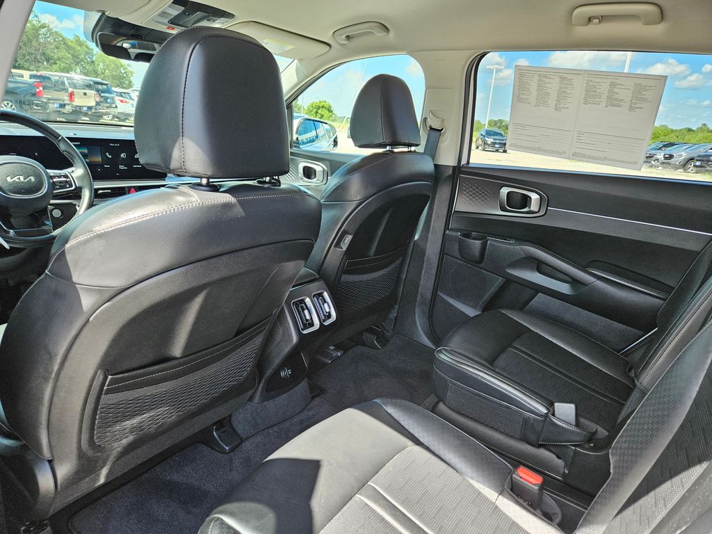 2024 Kia Sorento X-Line EX - Photo 24