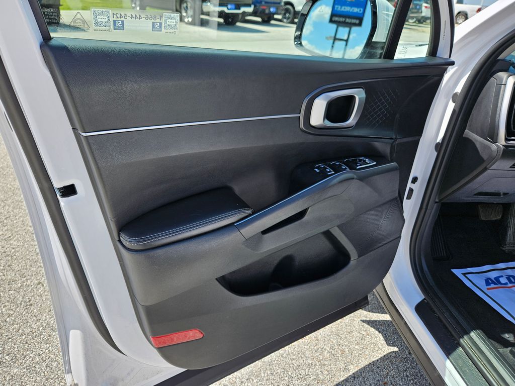 2024 Kia Sorento X-Line EX - Photo 19