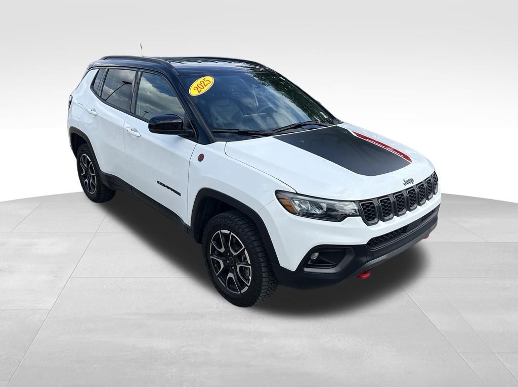 2025 Jeep Compass Trailhawk - Photo 8