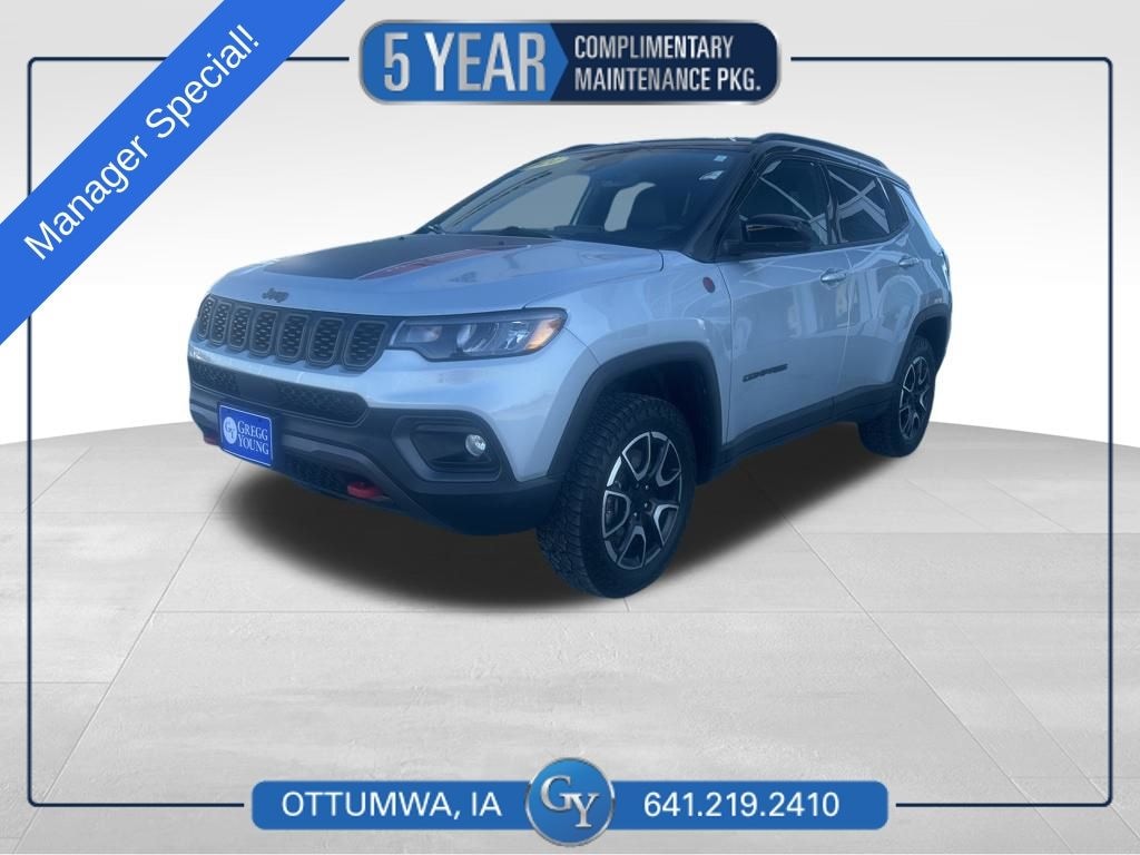 Used 2024 Jeep Compass Trailhawk SUV