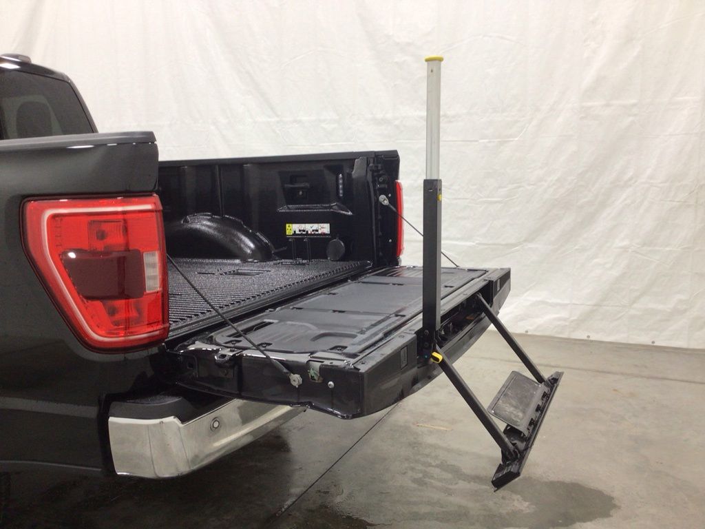 2023 Ford F-150 XLT - Photo 22