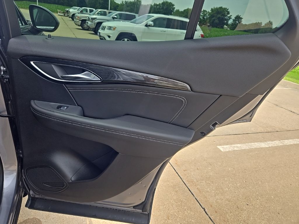 2022 Buick Envision Preferred - Photo 28