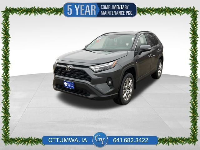 2025 Toyota RAV4 XLE Premium's photo