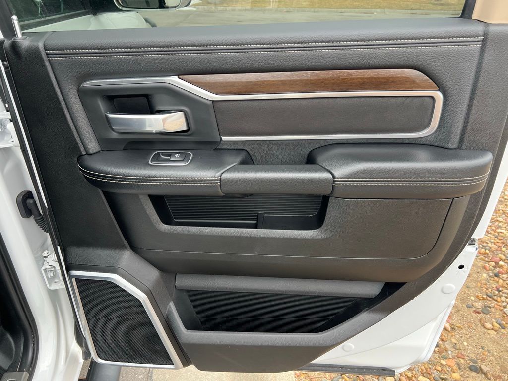 2022 RAM Ram 2500 Pickup Laramie - Photo 22