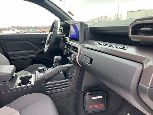 2025 Toyota Tacoma TRD Off Road - Photo 48