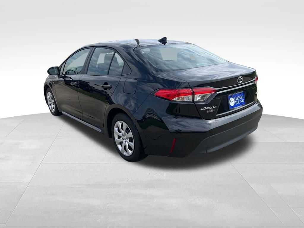 Used 2025 Toyota Corolla LE Sedan