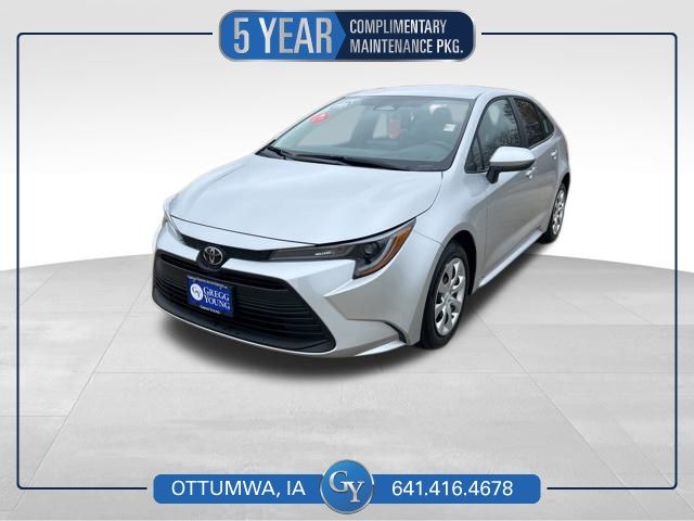 2026 Toyota Corolla LE's photo
