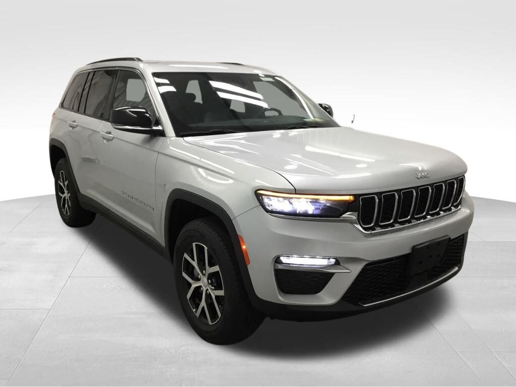 Used 2024 Jeep Grand Cherokee Limited SUV