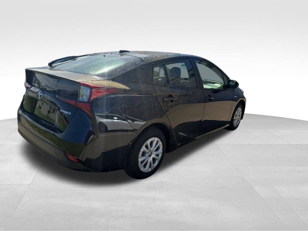 Used 2022 Toyota Prius LE Hatchback