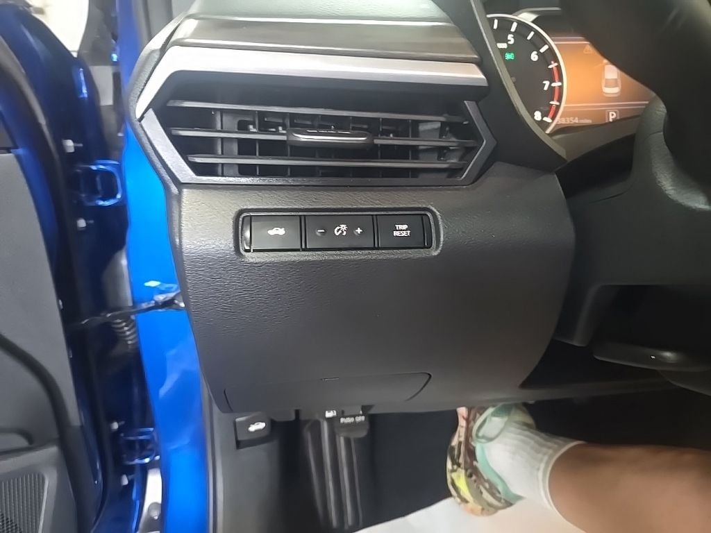 2025 Nissan Altima SV - Photo 20