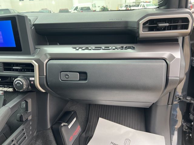 2025 Toyota Tacoma TRD Off Road - Photo 52