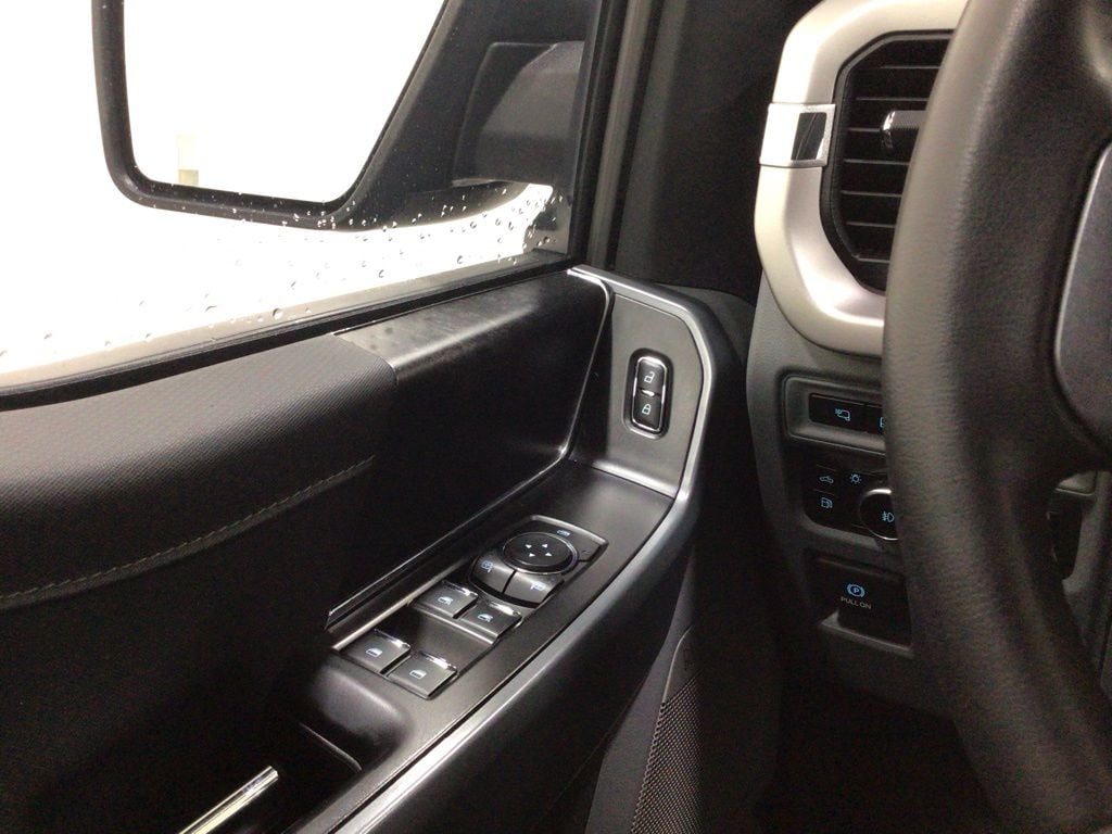 2023 Ford F-150 XLT - Photo 16