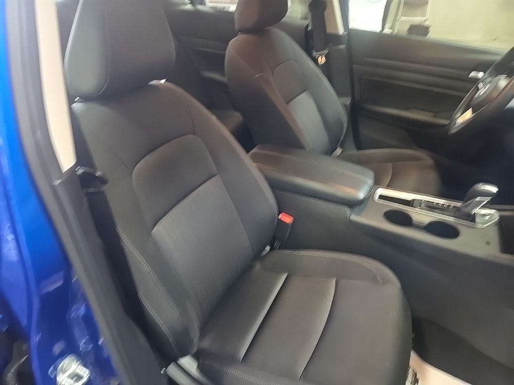 2025 Nissan Altima SV - Photo 32